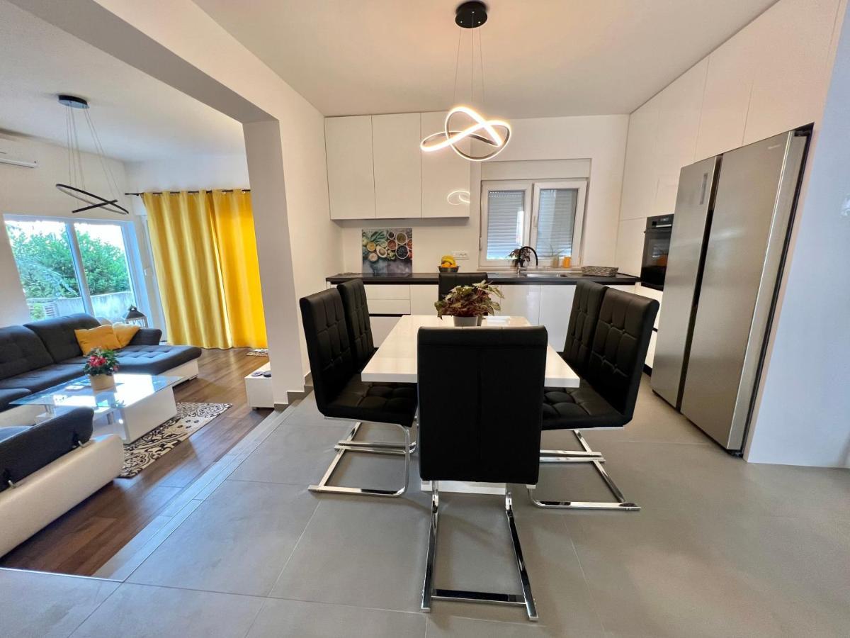 Barbara Apartment